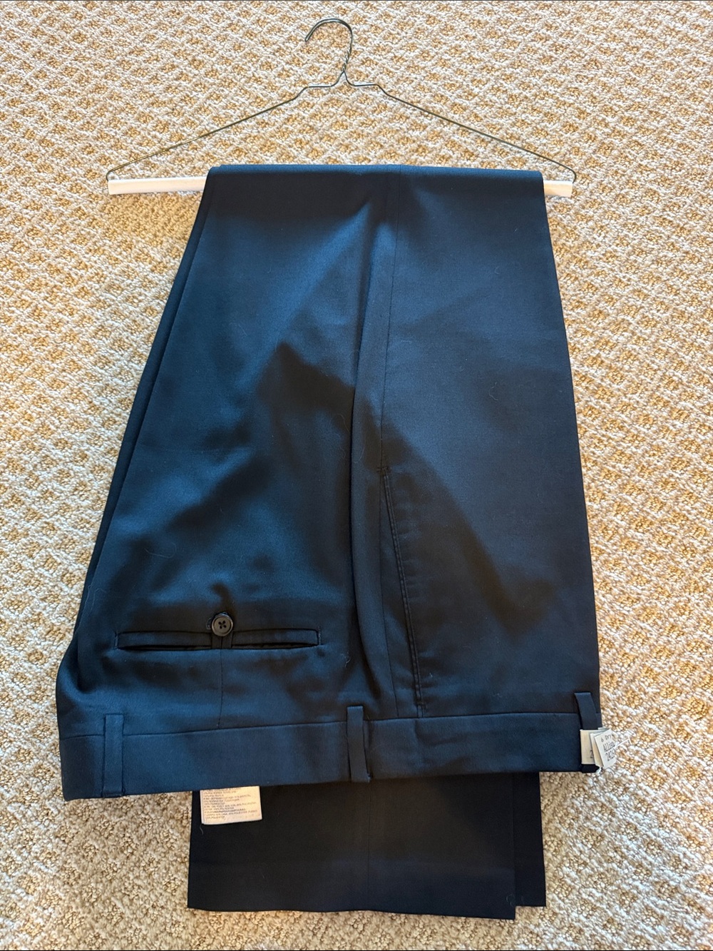 Men’s Banana Republic Tailored slim fit black dress pants 36 waist 32” inseam